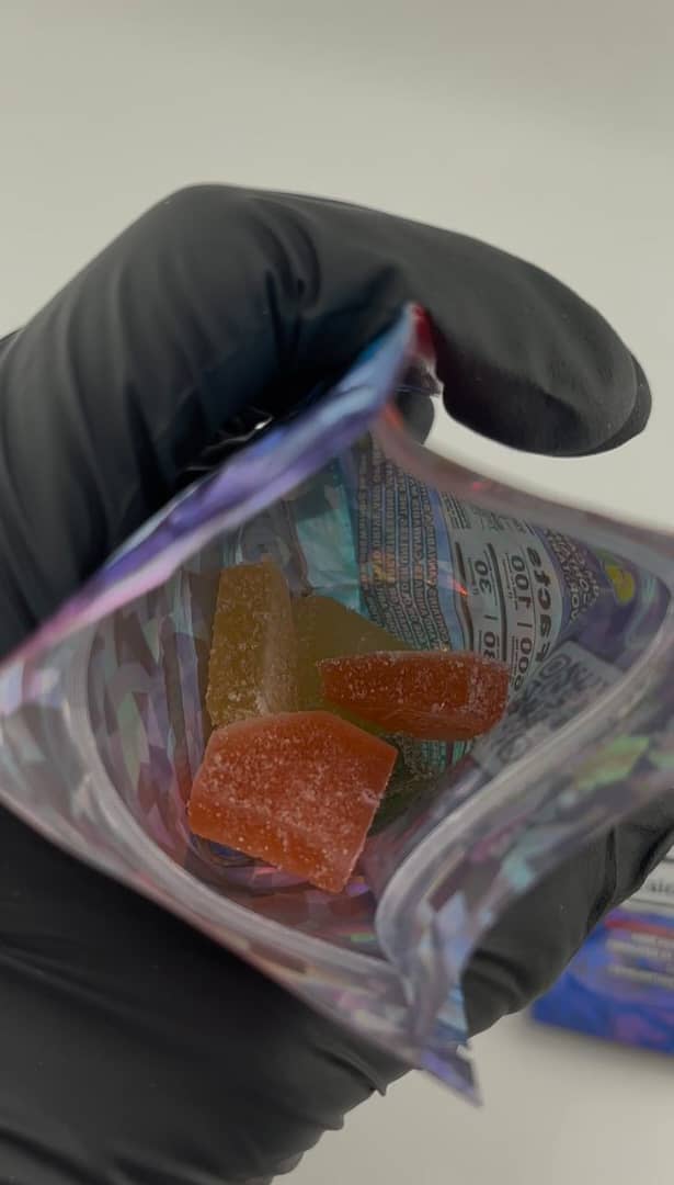 WhatsApp Image 2025-10-02 at 09.54.53_843d85a4 clearity gummies